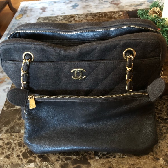 AUTHENTIC CHANEL handbag - Picture 4 of 10